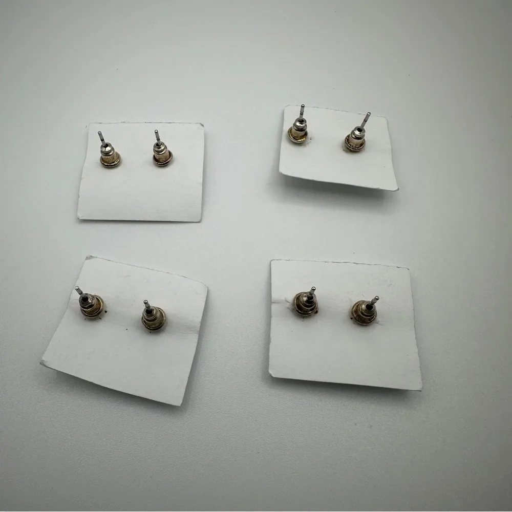 WILA blue pink white yellow small dainty heart pierced stud earrings girls &kids
